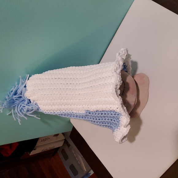 Versatile Long Beanie - Picture 2 of 8
